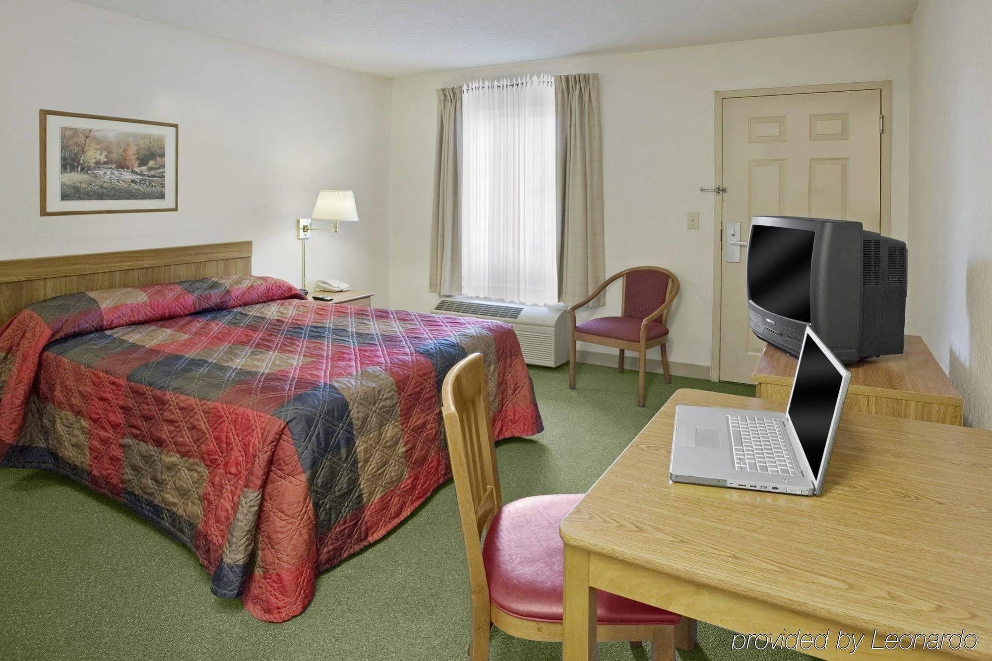 Birch Hill Suites Kansas City - Independence Dış mekan fotoğraf